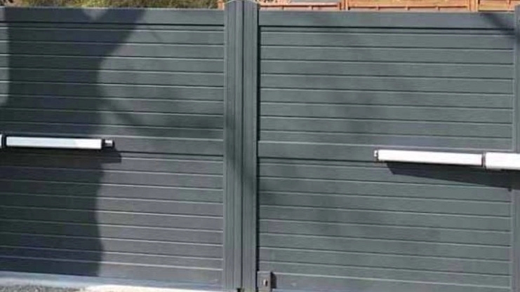 Sale and installation of automatic garage door and shop in Rasht Sale and installation of automatic garage door and shop in Rasht